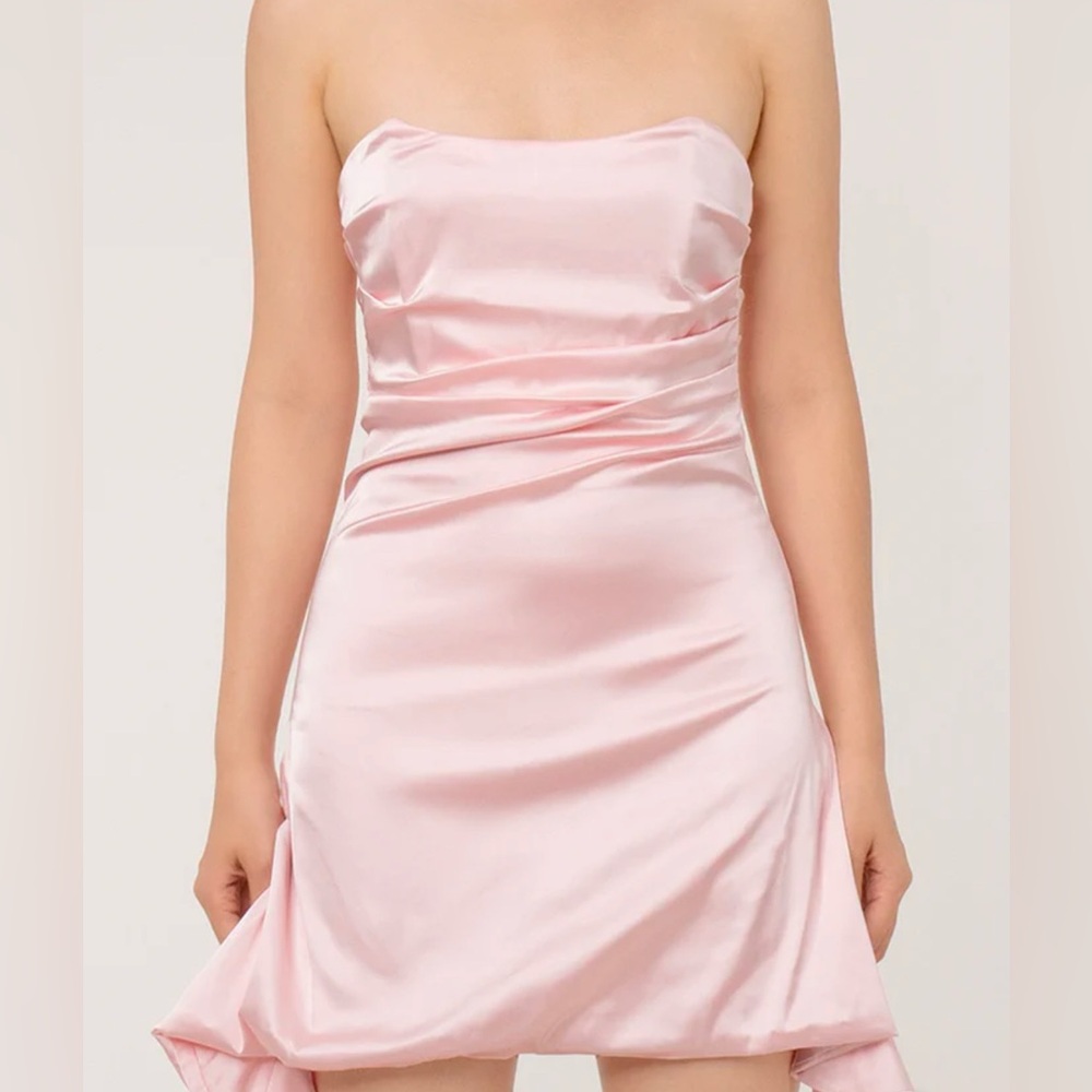 NEW- SATIN PLEATED TRIM CORSET STRAPLESS PARTY MINI DRESS - PINK Size MEDIUM